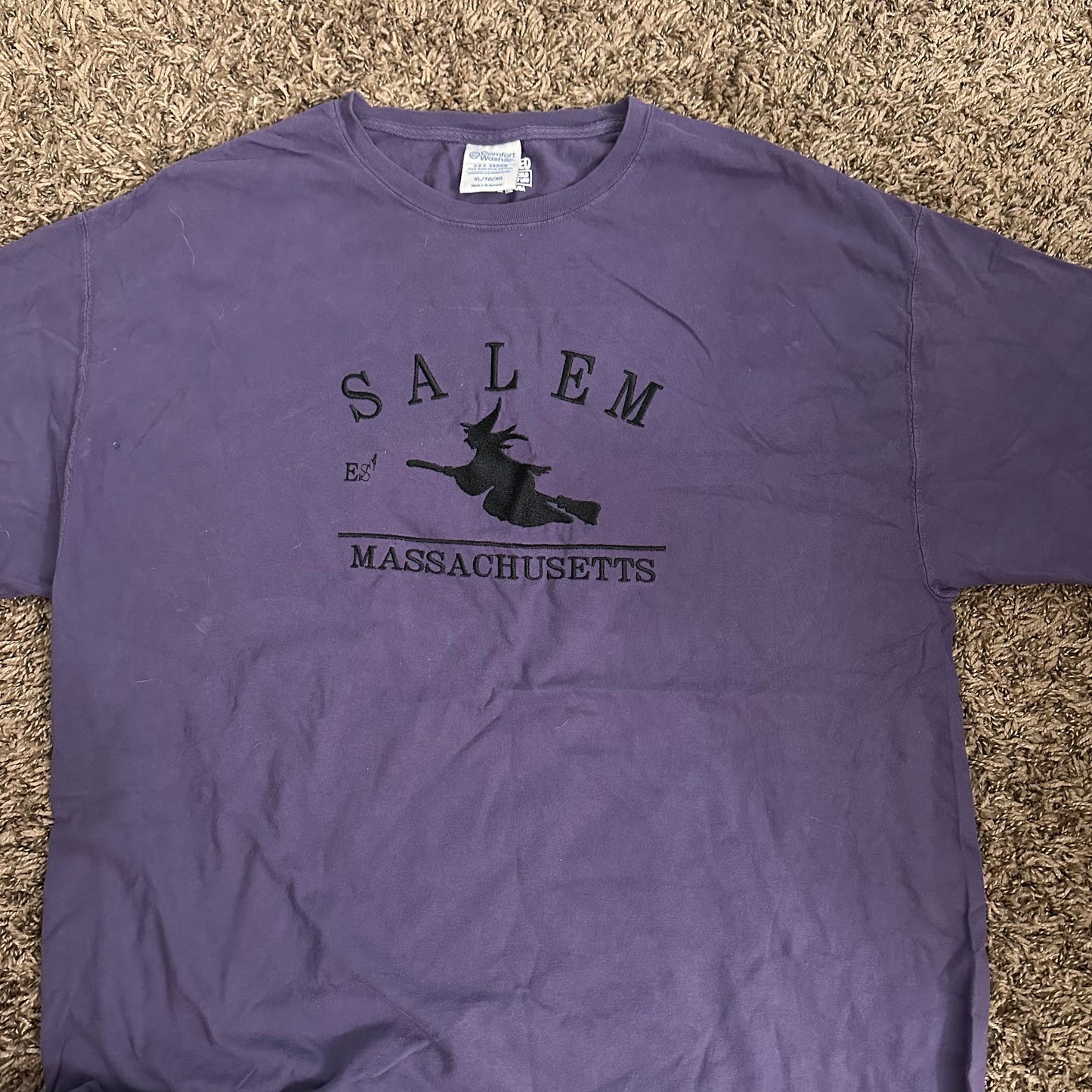 Salem T-Shirt - XL - Flawed