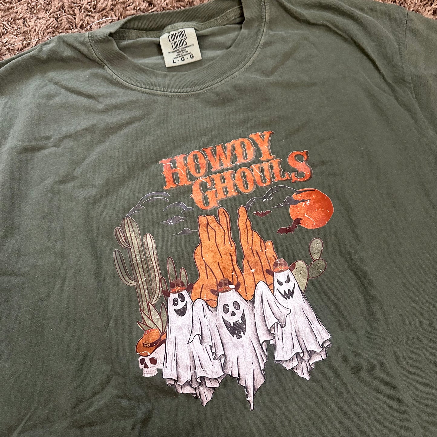 Howdy Ghouls Tee - L - No flaws