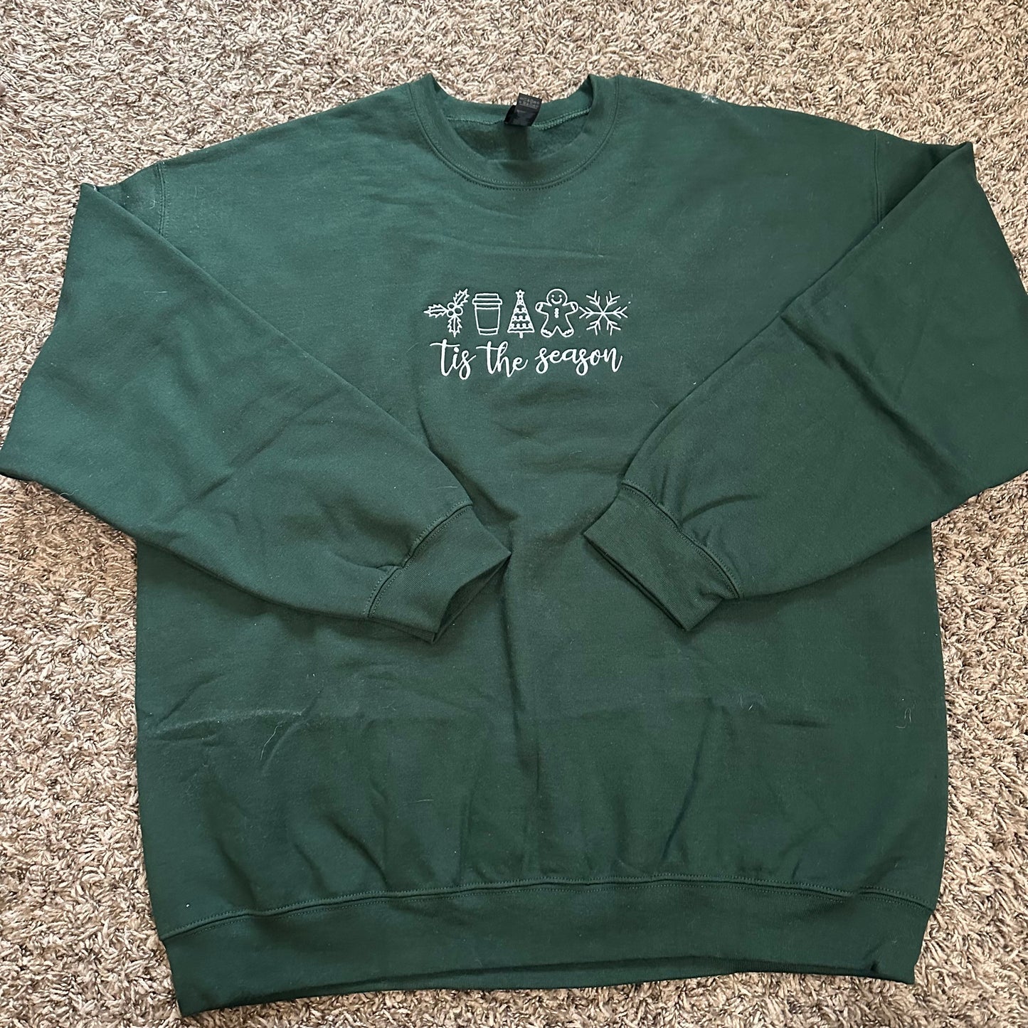 Tis The Season Sweatshirt - Size XL - No flaws